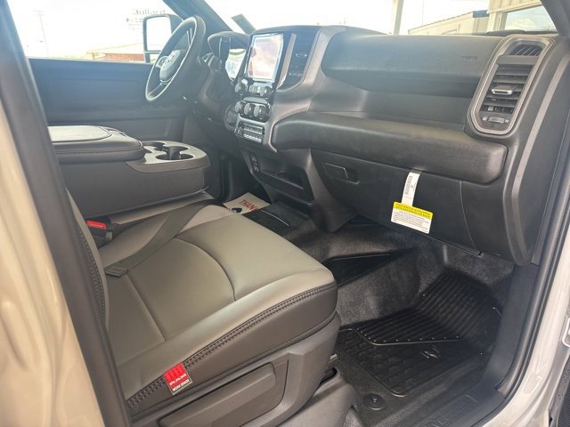 New 2025 RAM 5500 Tradesman image 43
