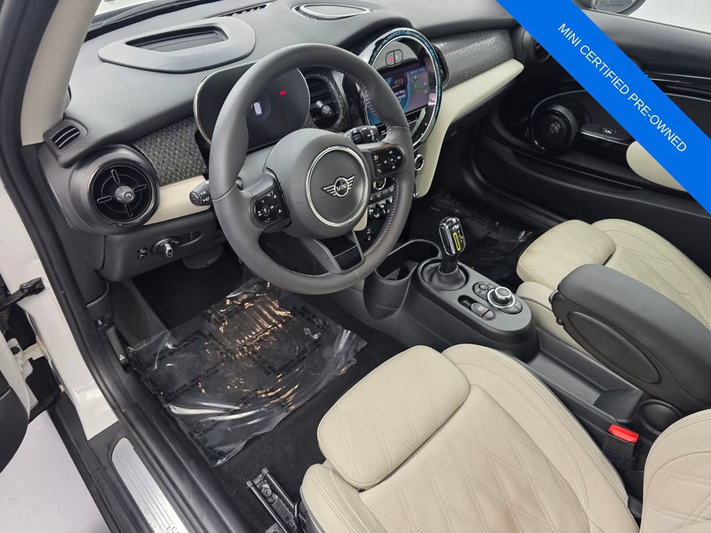 Used 2024 MINI Cooper SE FWD image 10