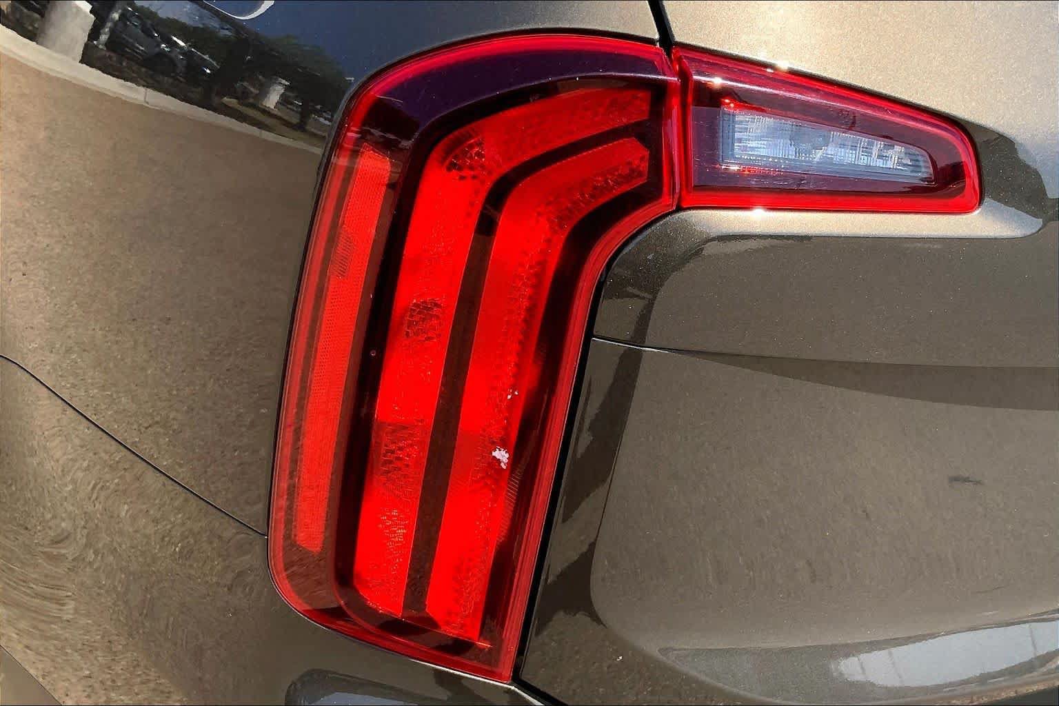 Certified 2025 Kia Telluride S AWD/4WD image 32