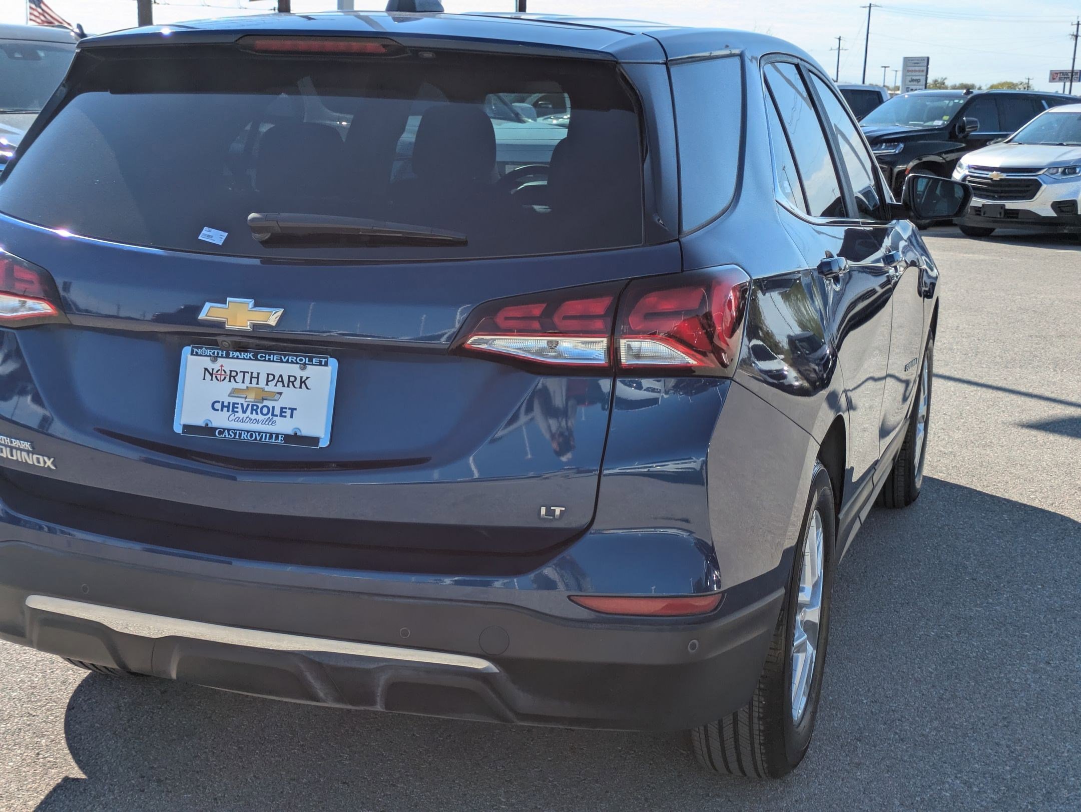 Certified 2023 Chevrolet Equinox LT image 3
