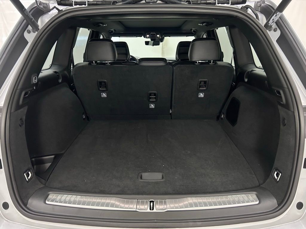 New 2025 Jeep Grand Cherokee Overland w/ Adv Protech Group III image 12