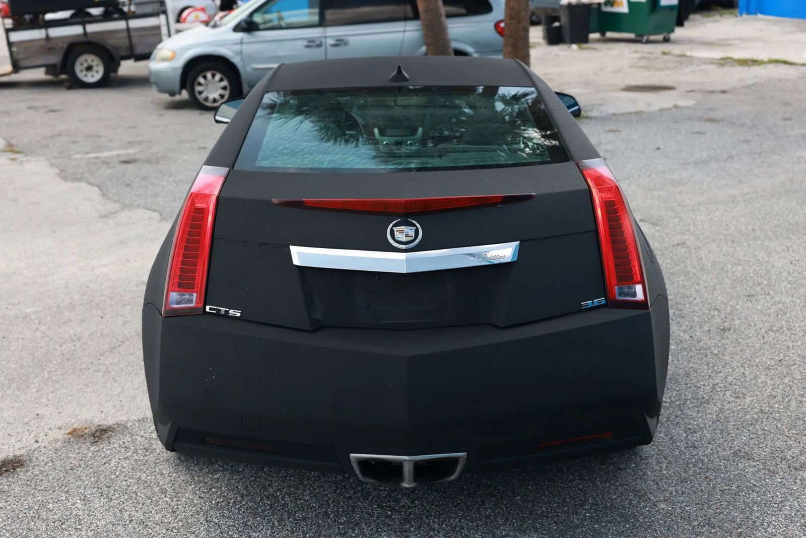 Used 2011 Cadillac CTS Coupe RWD image 6