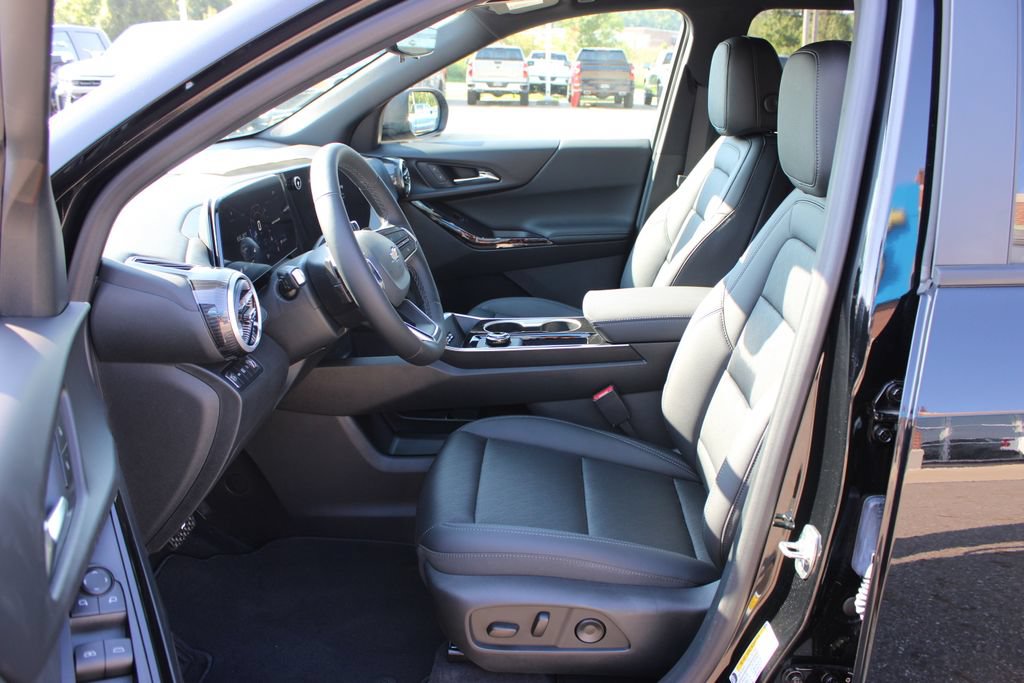 New 2026 Chevrolet Equinox LT w/ Convenience Package II AWD/4WD image 10