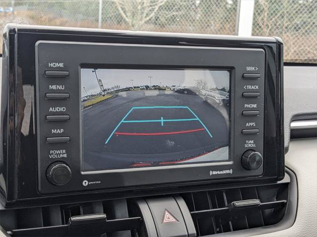Certified 2021 Toyota RAV4 XLE w/ Convenience Package FWD image 14