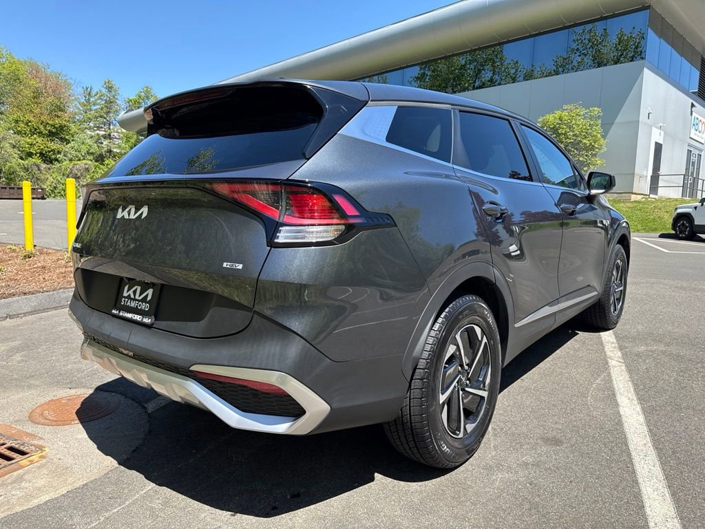 Used 2023 Kia Sportage LX AWD/4WD image 5