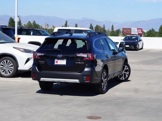 Used 2021 Subaru Outback Limited AWD/4WD image 7