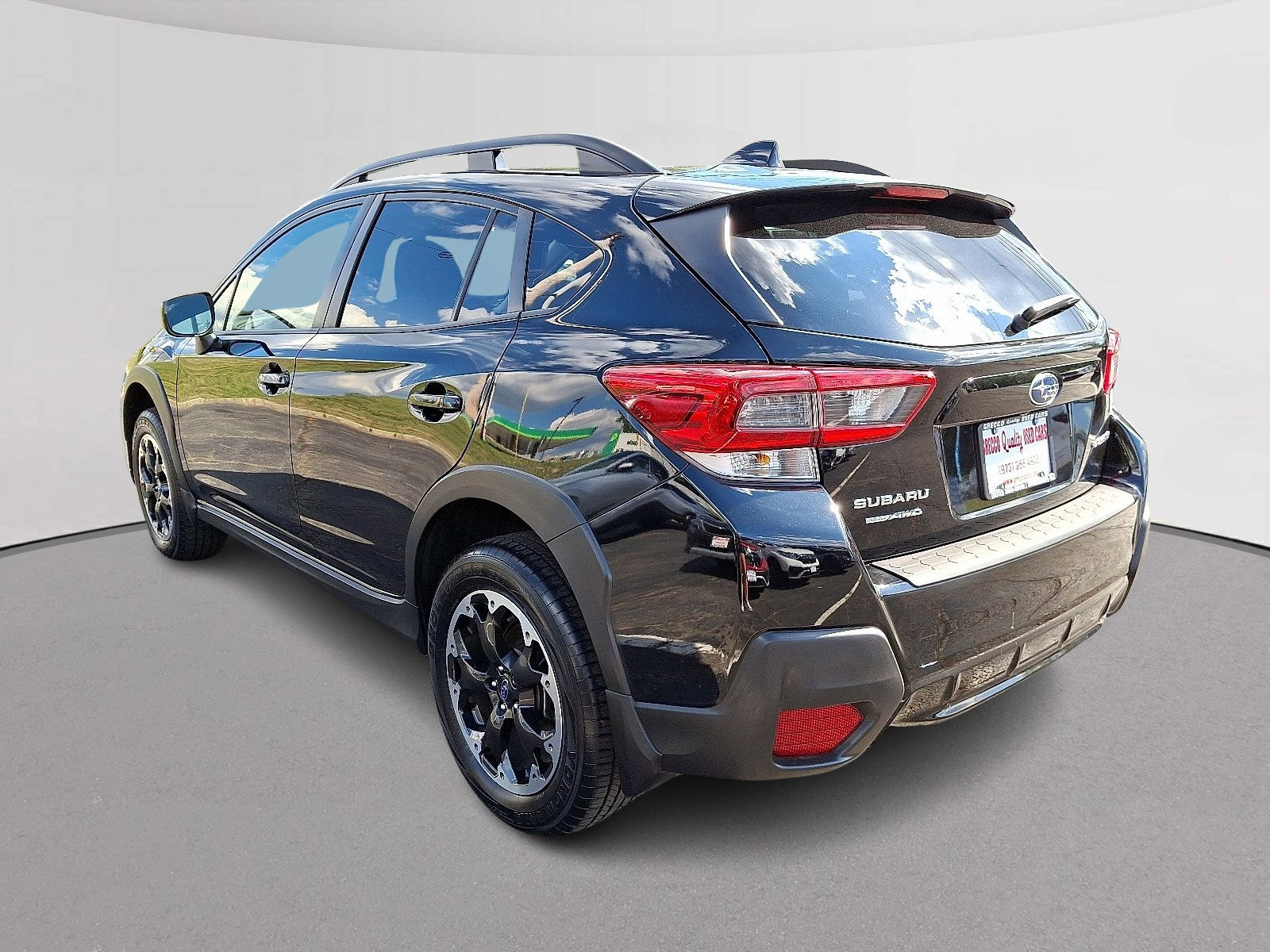 Used 2023 Subaru Crosstrek 2.0i Premium image 7