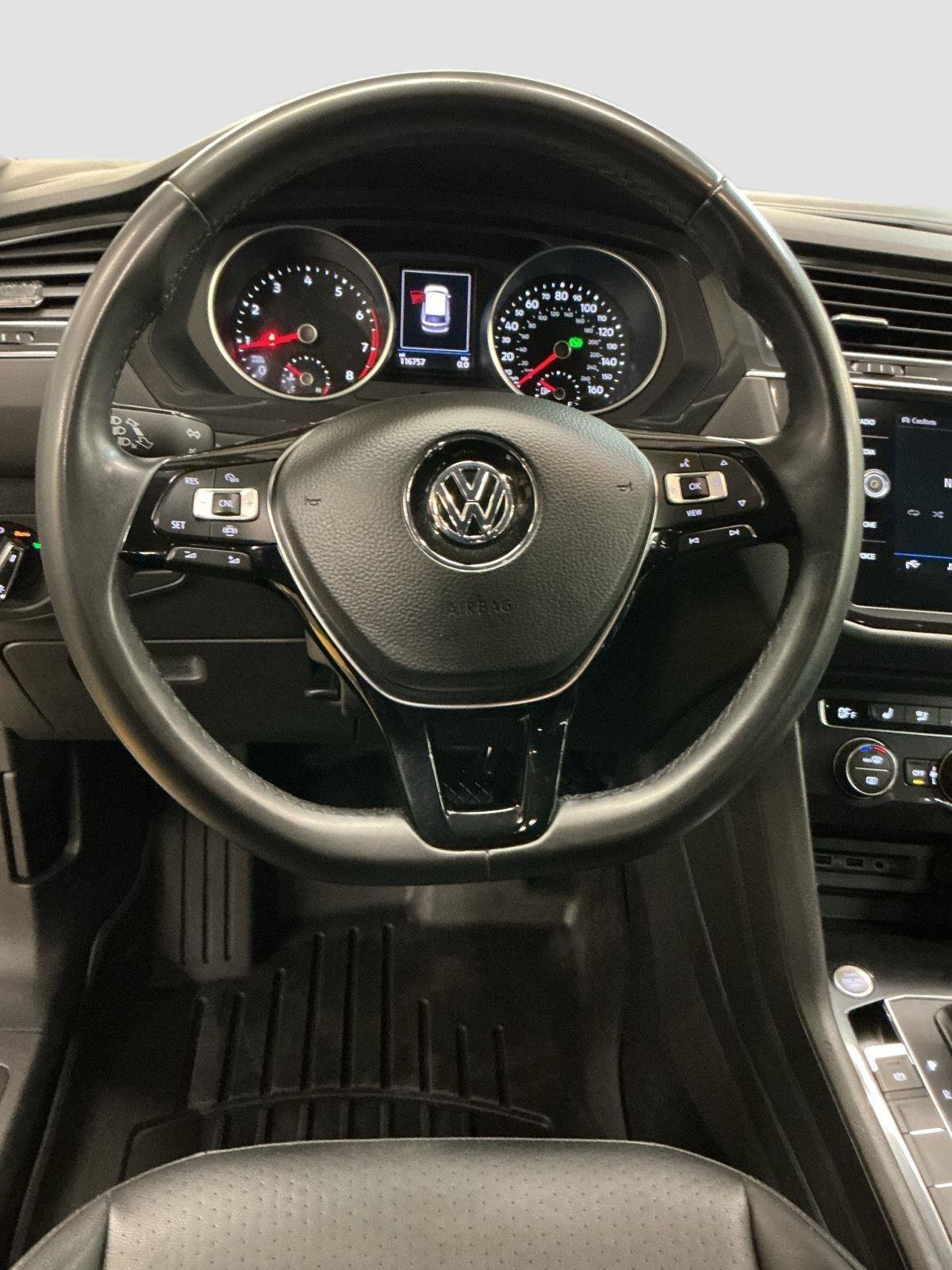Used 2020 Volkswagen Tiguan S AWD/4WD image 15