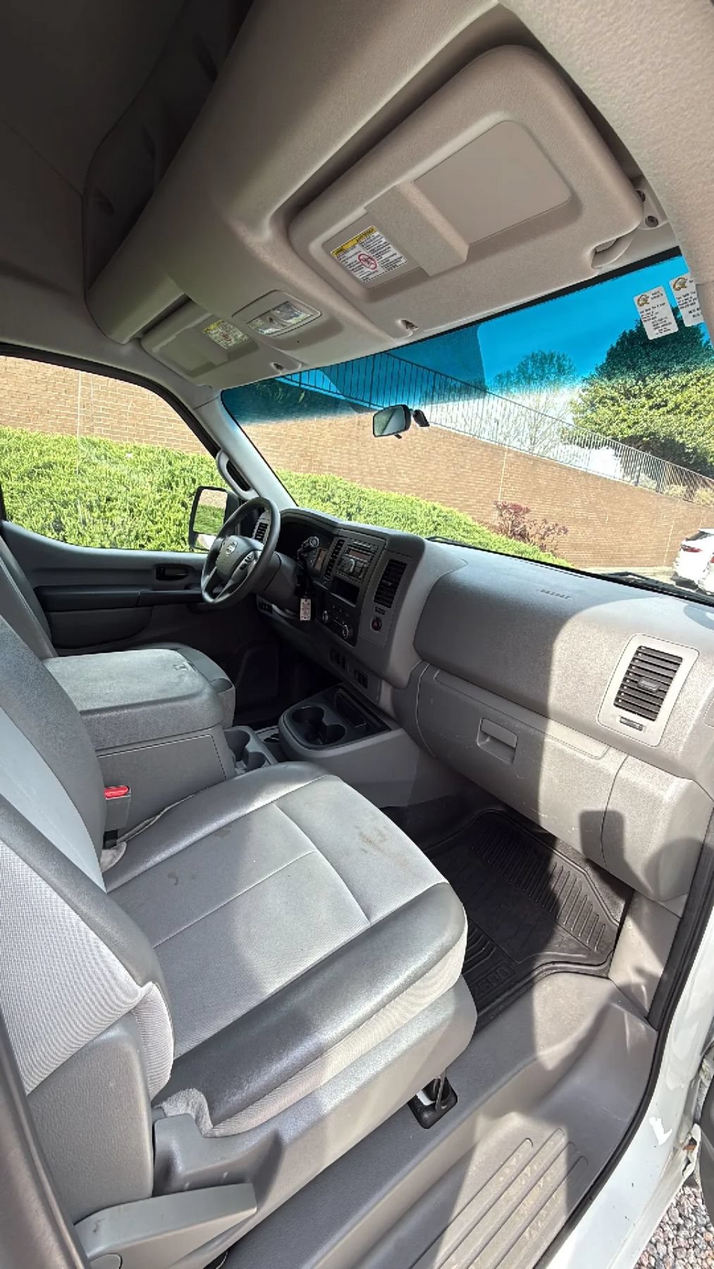 Used 2014 Nissan NV 2500 SV w/ Side & Curtain Airbag Package RWD image 15