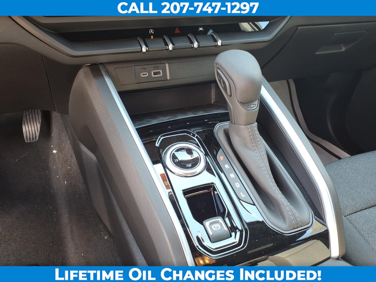 New 2026 Chevrolet Colorado W/T w/ WT Custom Package AWD/4WD image 18