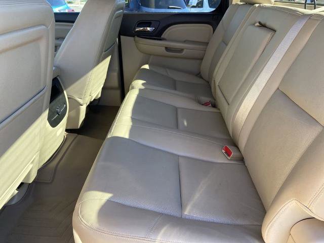 Used 2013 GMC Sierra 2500 Denali w/ Suspension Package, Off-Road image 18