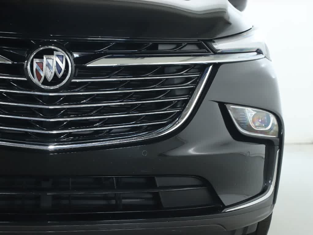 Used 2024 Buick Enclave Essence FWD image 9