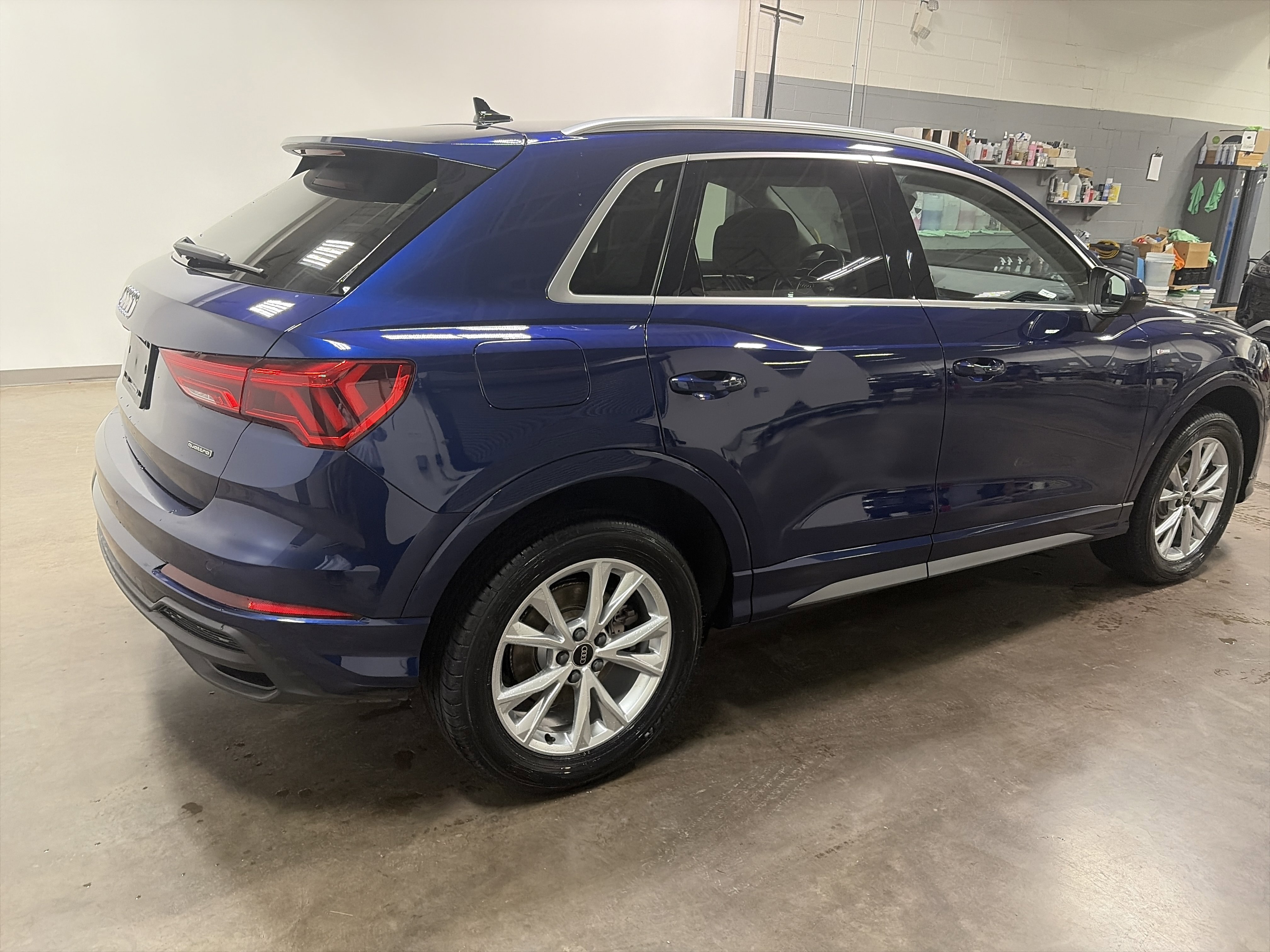 Used 2023 Audi Q3 2.0T Premium Plus AWD/4WD image 3