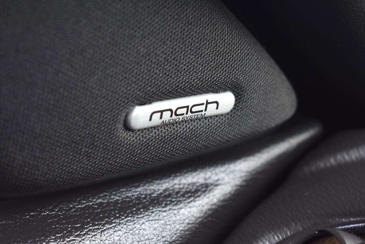 Used 2003 Ford Mustang Mach 1 image 50