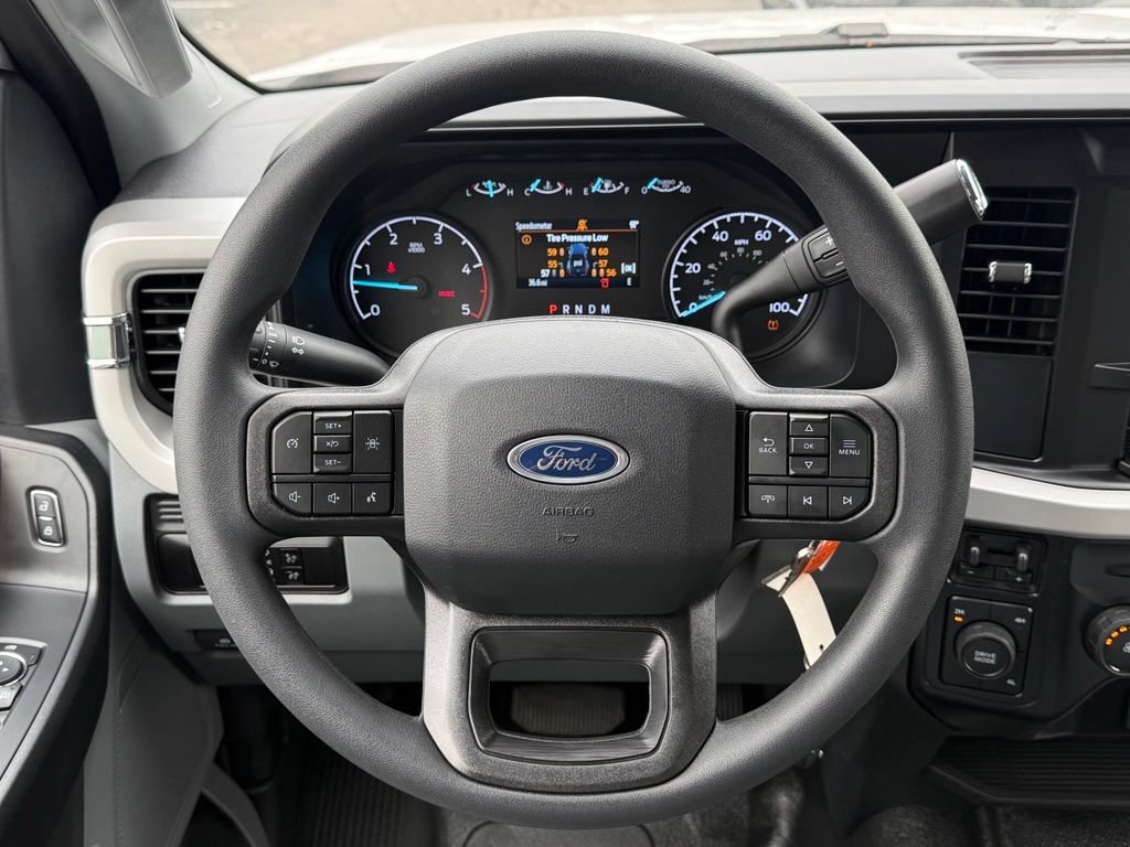 New 2026 Ford F350 XL w/ XL Chrome Package AWD/4WD image 10