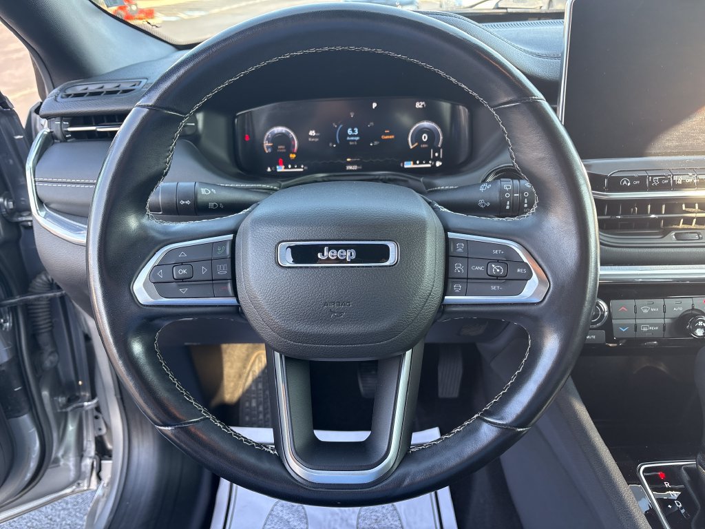 Used 2022 Jeep Compass High Altitude AWD/4WD image 13