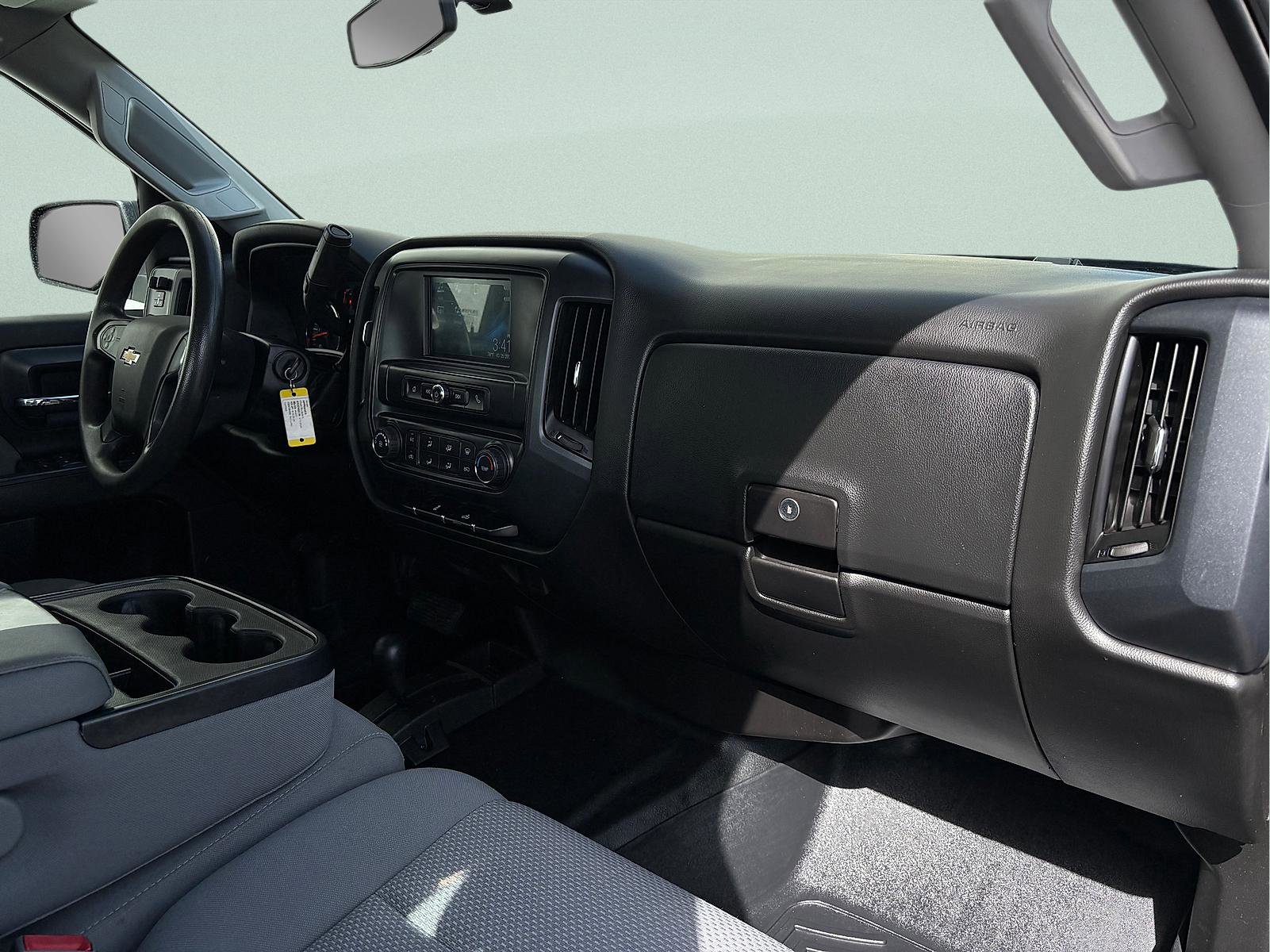 Used 2017 Chevrolet Silverado 2500 W/T AWD/4WD image 31