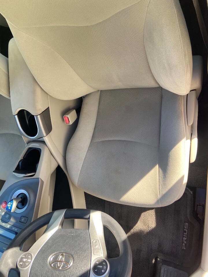 Used 2014 Toyota Prius Three image 13