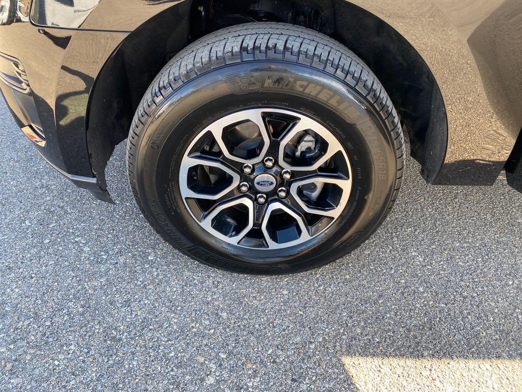 Used 2024 Ford Expedition Max XLT image 26