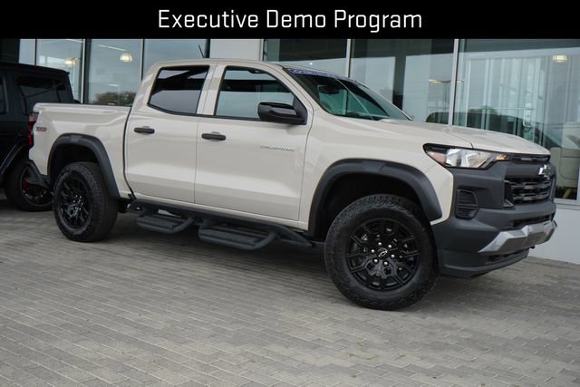Used 2026 Chevrolet Colorado Trail Boss AWD/4WD image 1