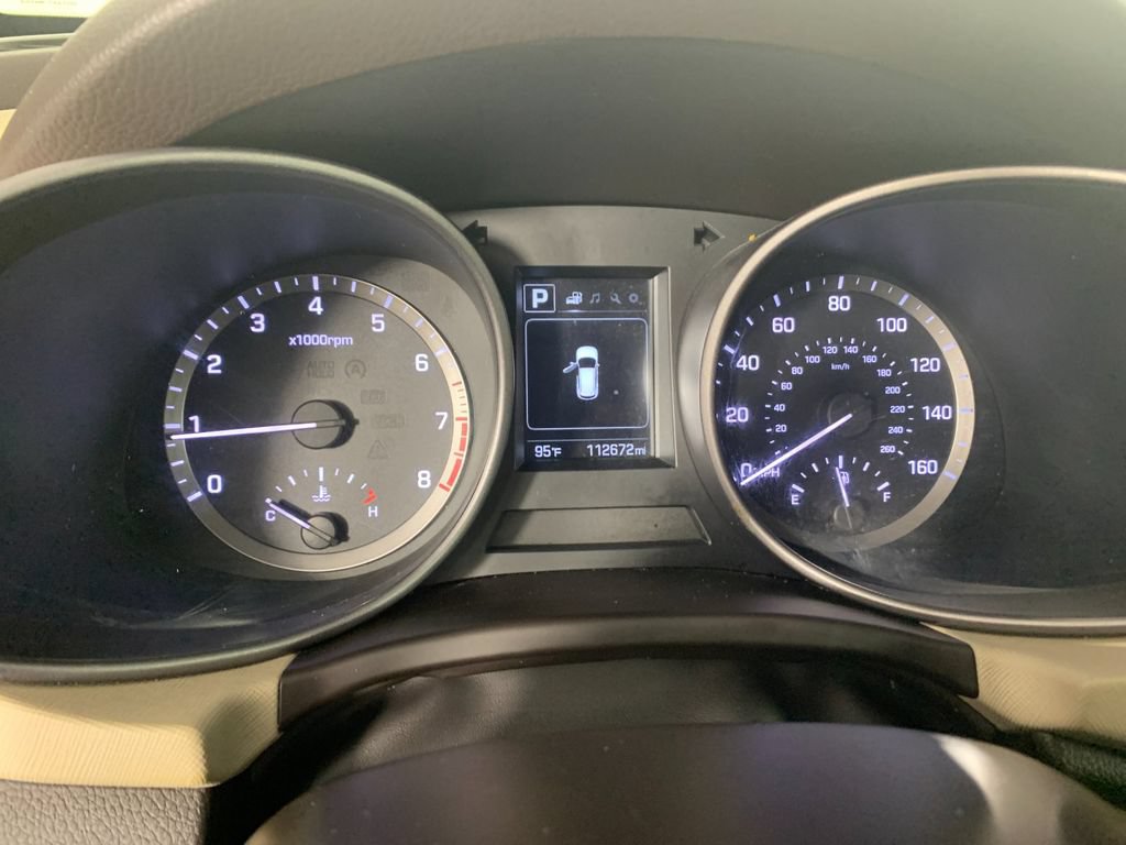 Used 2017 Hyundai Santa Fe Sport FWD image 22
