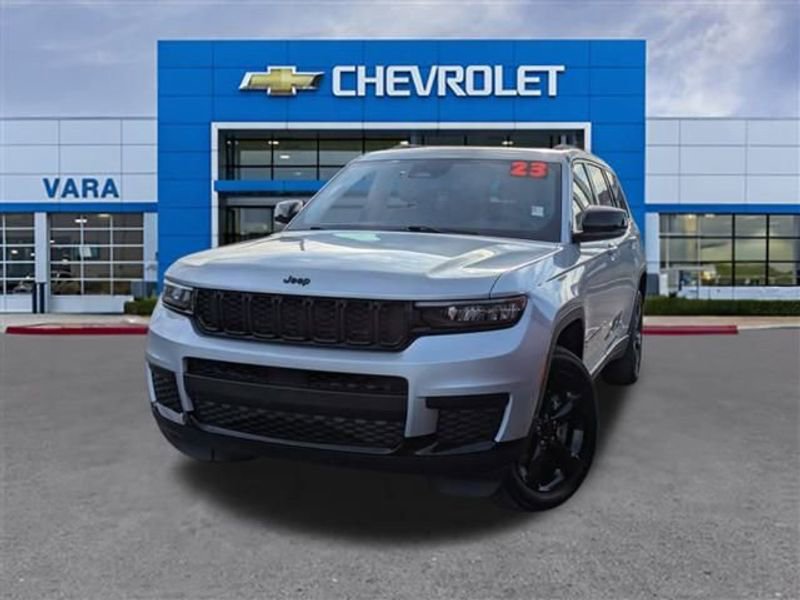 Used 2023 Jeep Grand Cherokee L Laredo