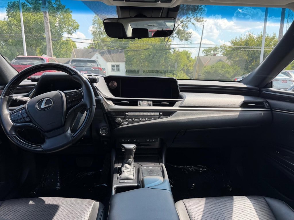 Used 2019 Lexus ES 350 w/ Premium Package FWD image 21