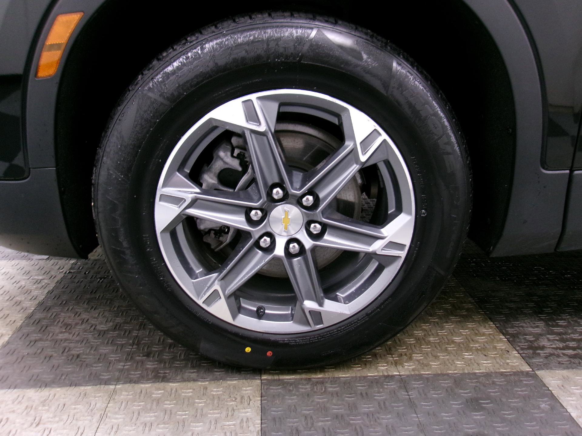 Certified 2023 Chevrolet Blazer LT w/ Driver Confidence Package image 16