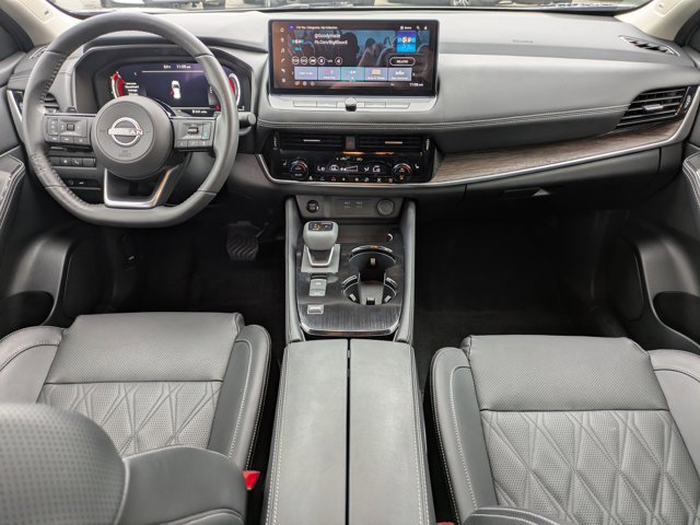 Certified 2024 Nissan Rogue Platinum w/ Platinum Premium Package image 17