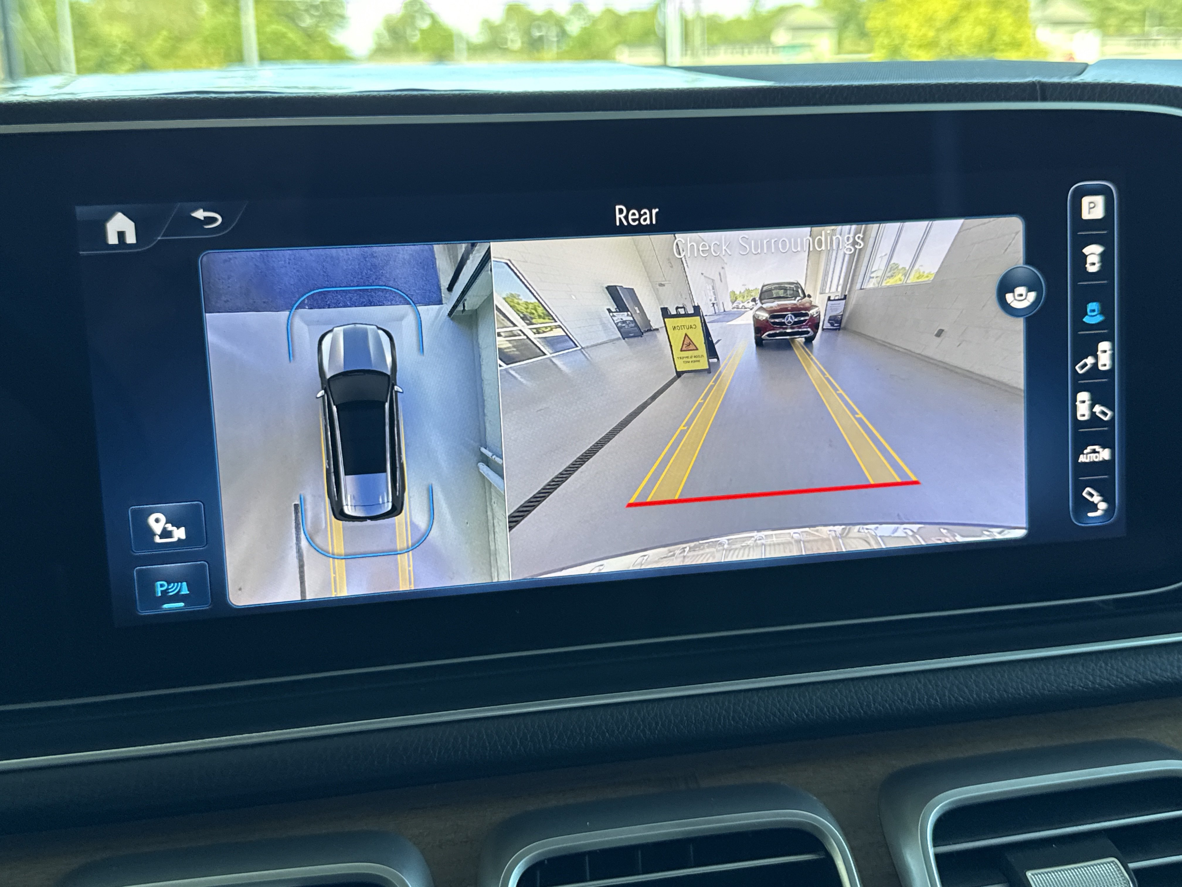 Certified 2024 Mercedes-Benz GLS 450 4MATIC image 46