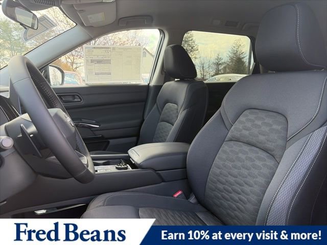 New 2026 Nissan Pathfinder SV image 10