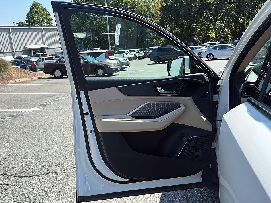 Used 2022 Acura MDX w/ Advance Package AWD/4WD image 17