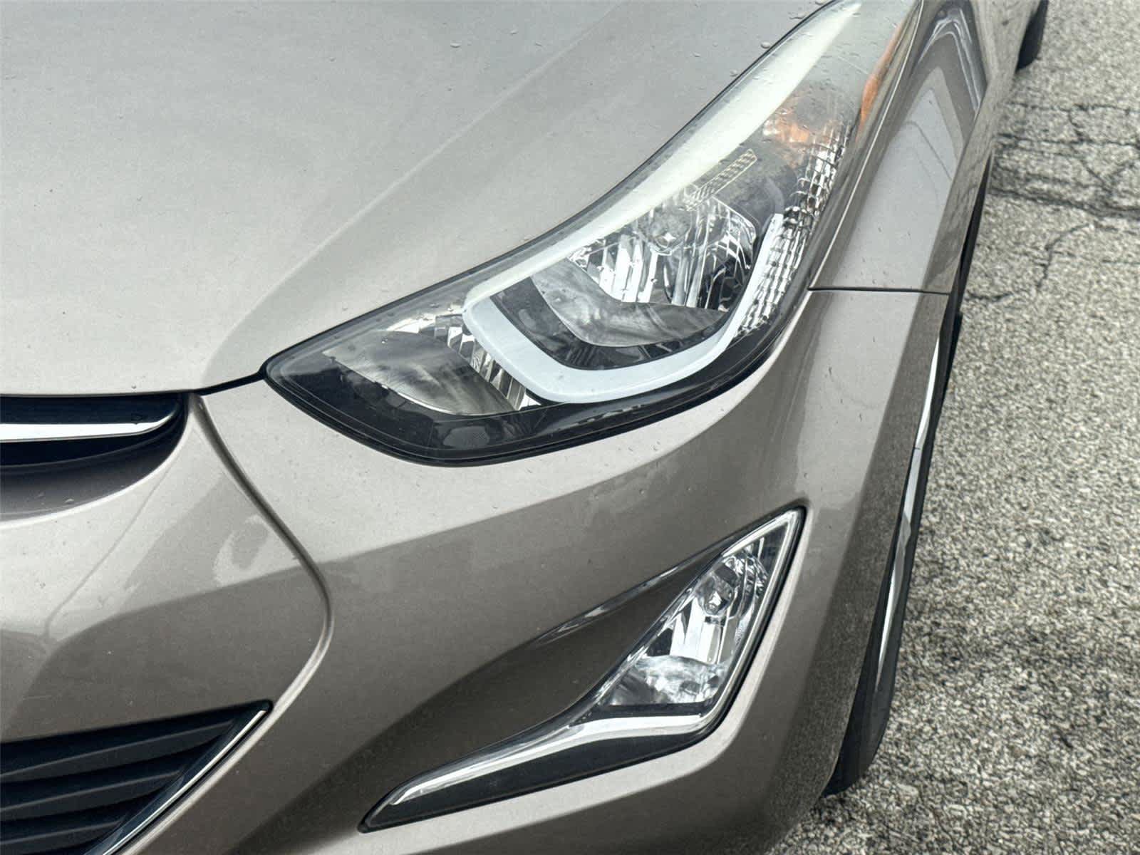 Used 2016 Hyundai Elantra Value Edition FWD image 9