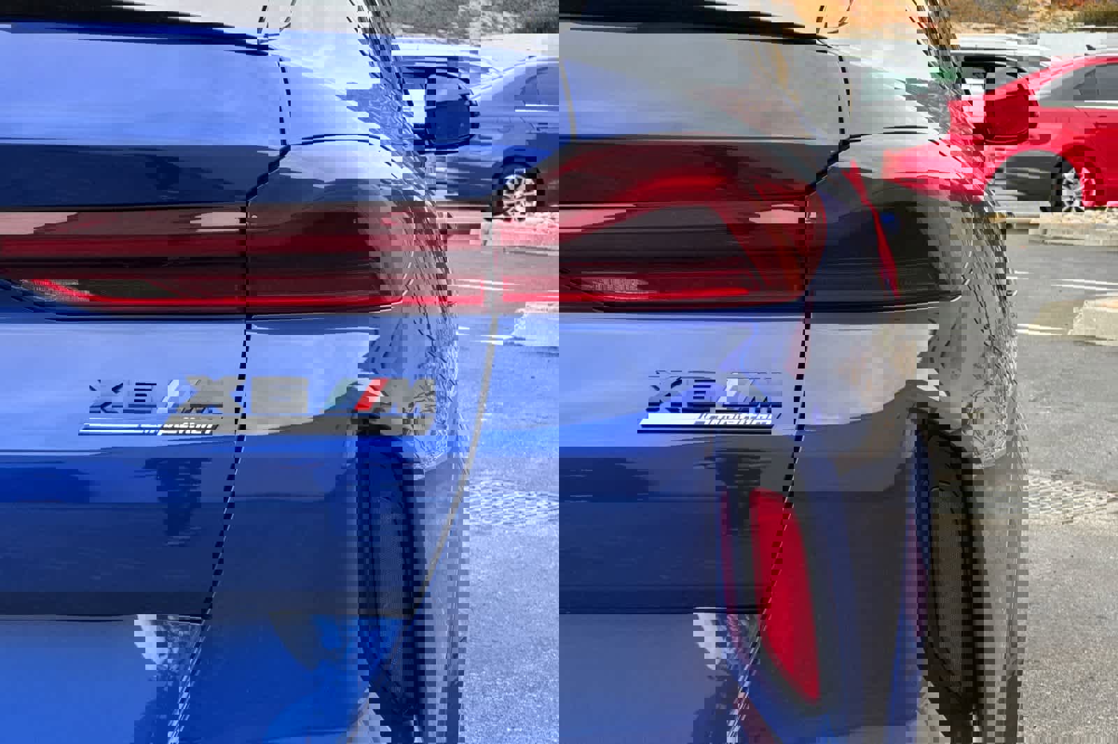 Used 2024 BMW X6 M Competition w/ Executive Package image 34