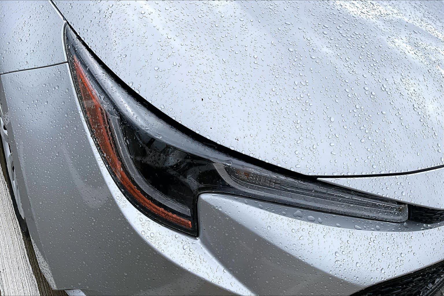 Used 2021 Toyota Corolla LE FWD image 26