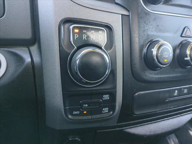 Used 2017 RAM 1500 Express AWD/4WD image 11