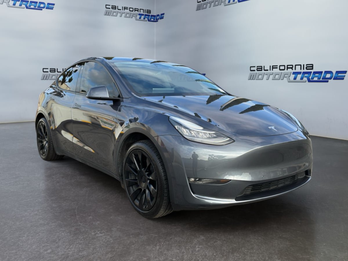 Used 2021 Tesla Model Y Long Range AWD/4WD image 3