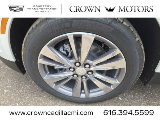 Used 2025 Cadillac XT5 Premium Luxury w/ Technology Package image 3