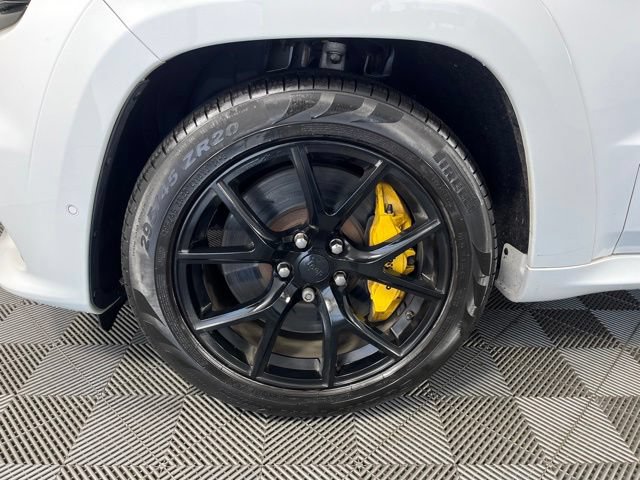 Used 2018 Jeep Grand Cherokee Trackhawk AWD/4WD image 14