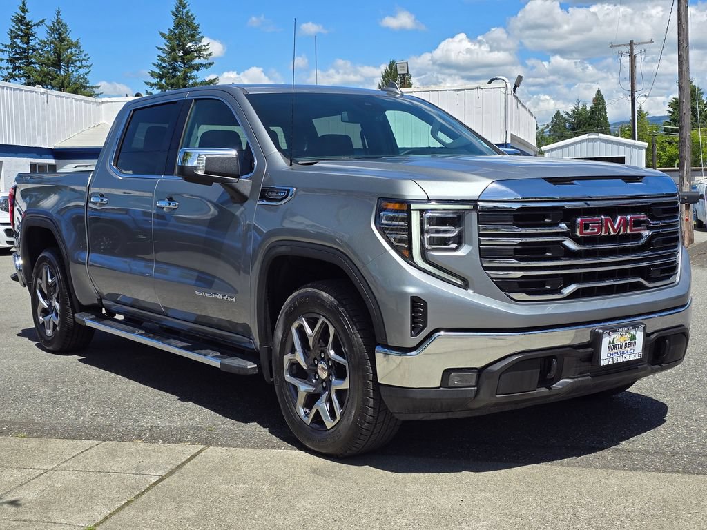 Used 2025 GMC Sierra 1500 SLT w/ SLT Premium Package AWD/4WD image 3