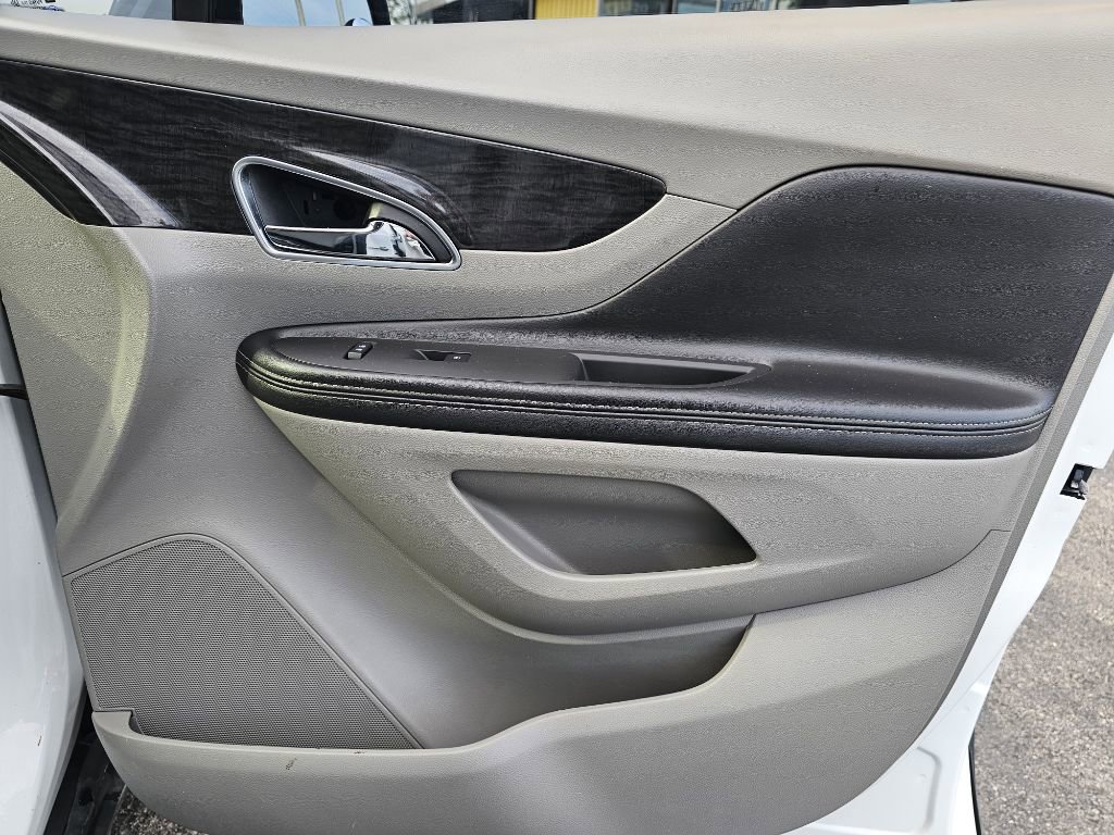 Used 2016 Buick Encore FWD image 39