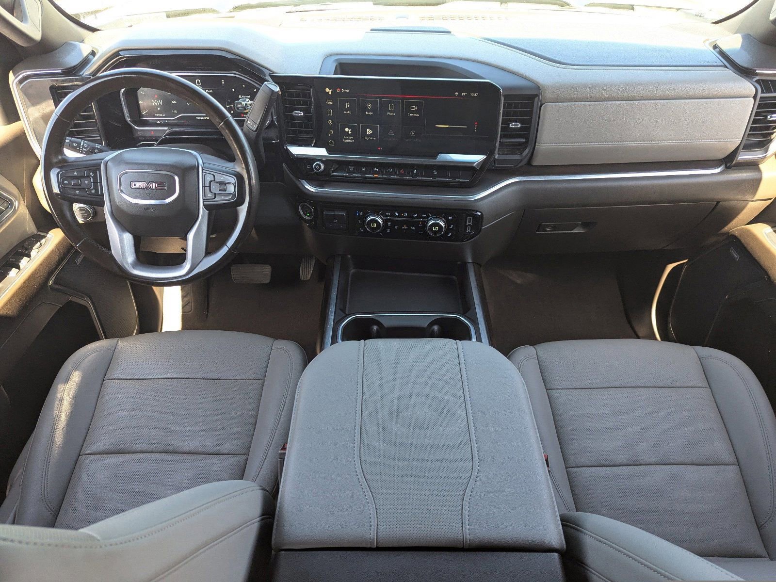 Used 2024 GMC Sierra 2500 SLT w/ SLT Premium Package image 15