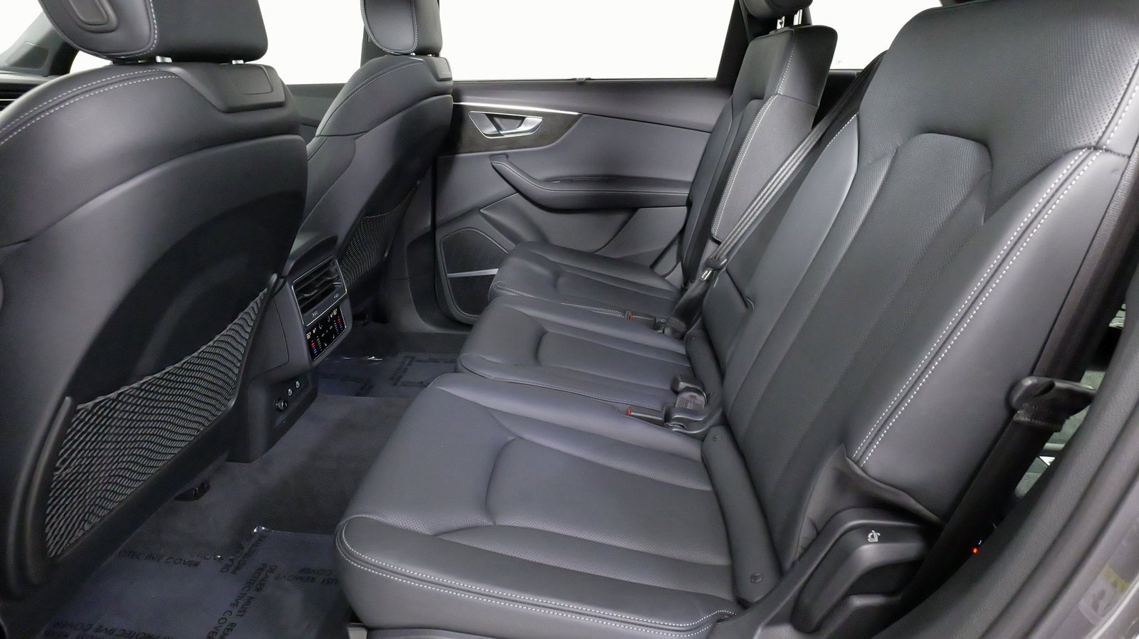 Used 2025 Audi Q7 3.0T Prestige w/ Prestige Package image 40