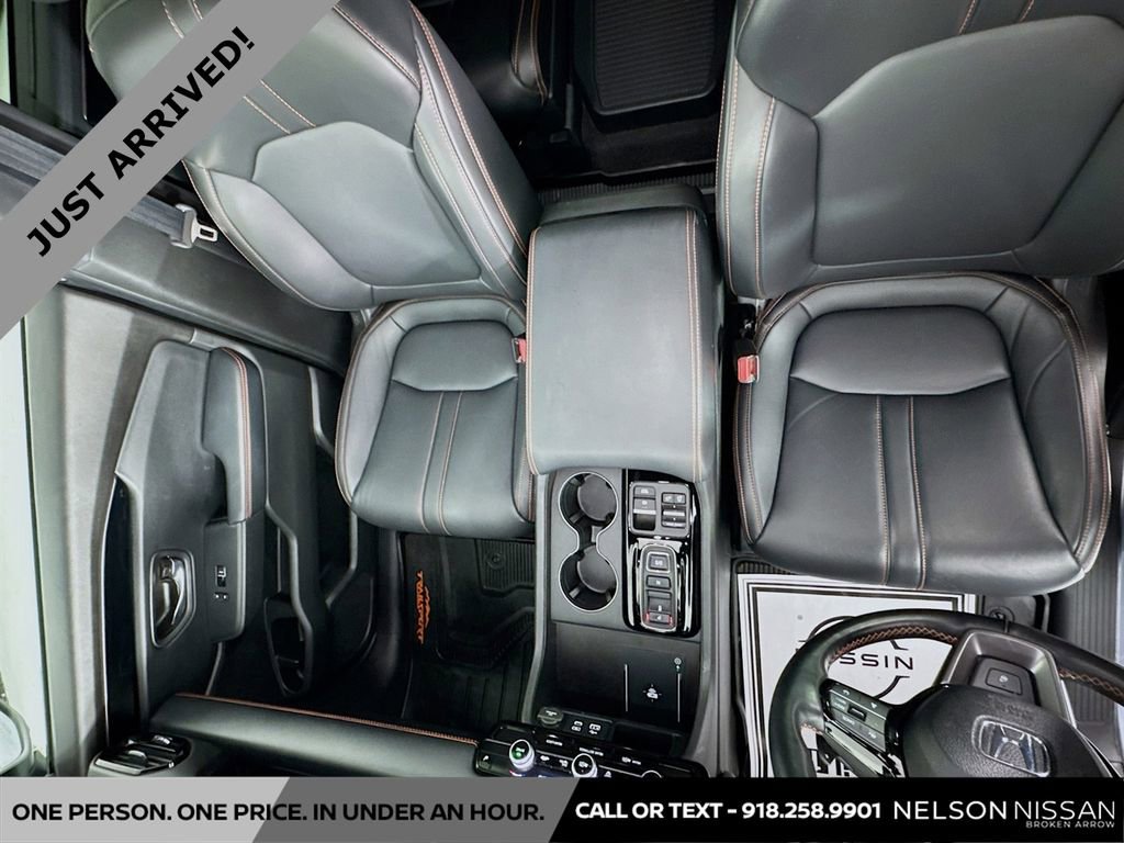 Used 2023 Honda Pilot TrailSport image 21