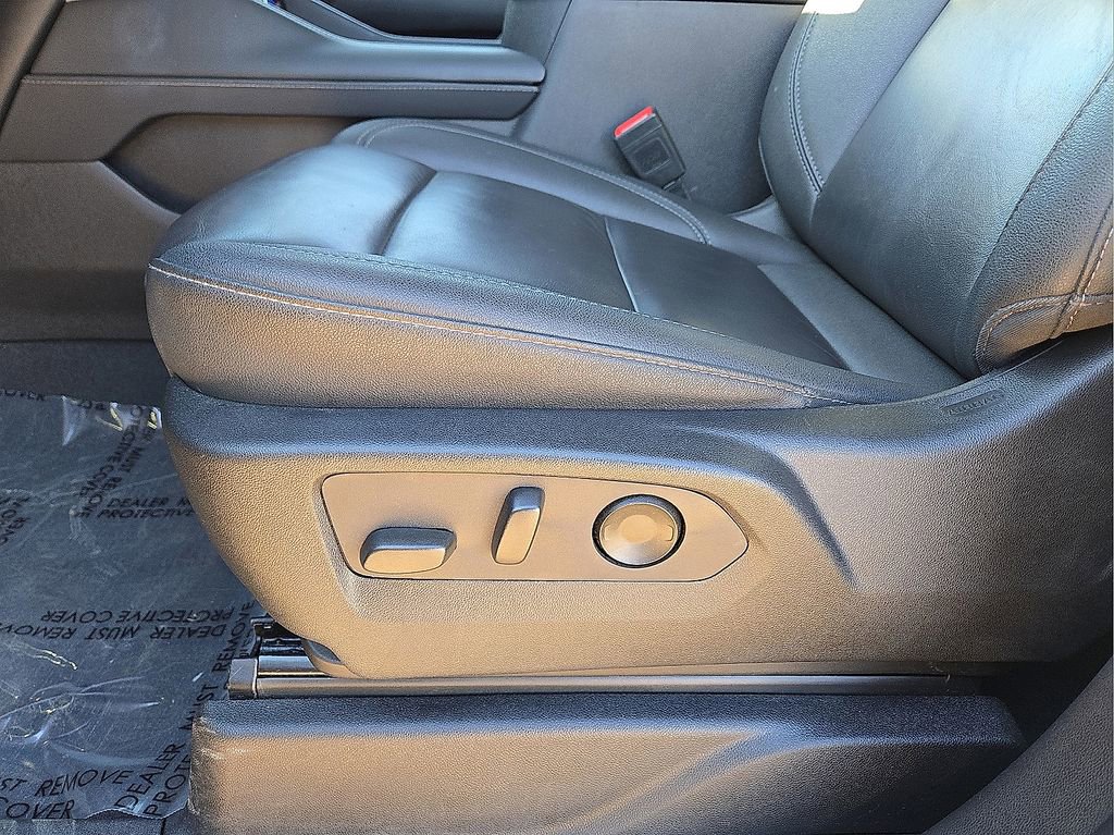 Used 2024 Chevrolet Tahoe LT image 25