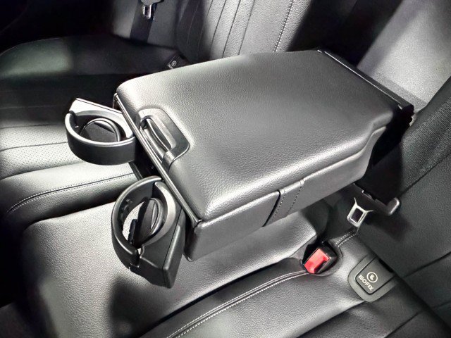 Used 2019 Mercedes-Benz E 300 4MATIC image 21