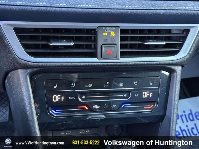 Certified 2025 Volkswagen Taos SEL w/ Taos Adventure Package (SXB) image 29