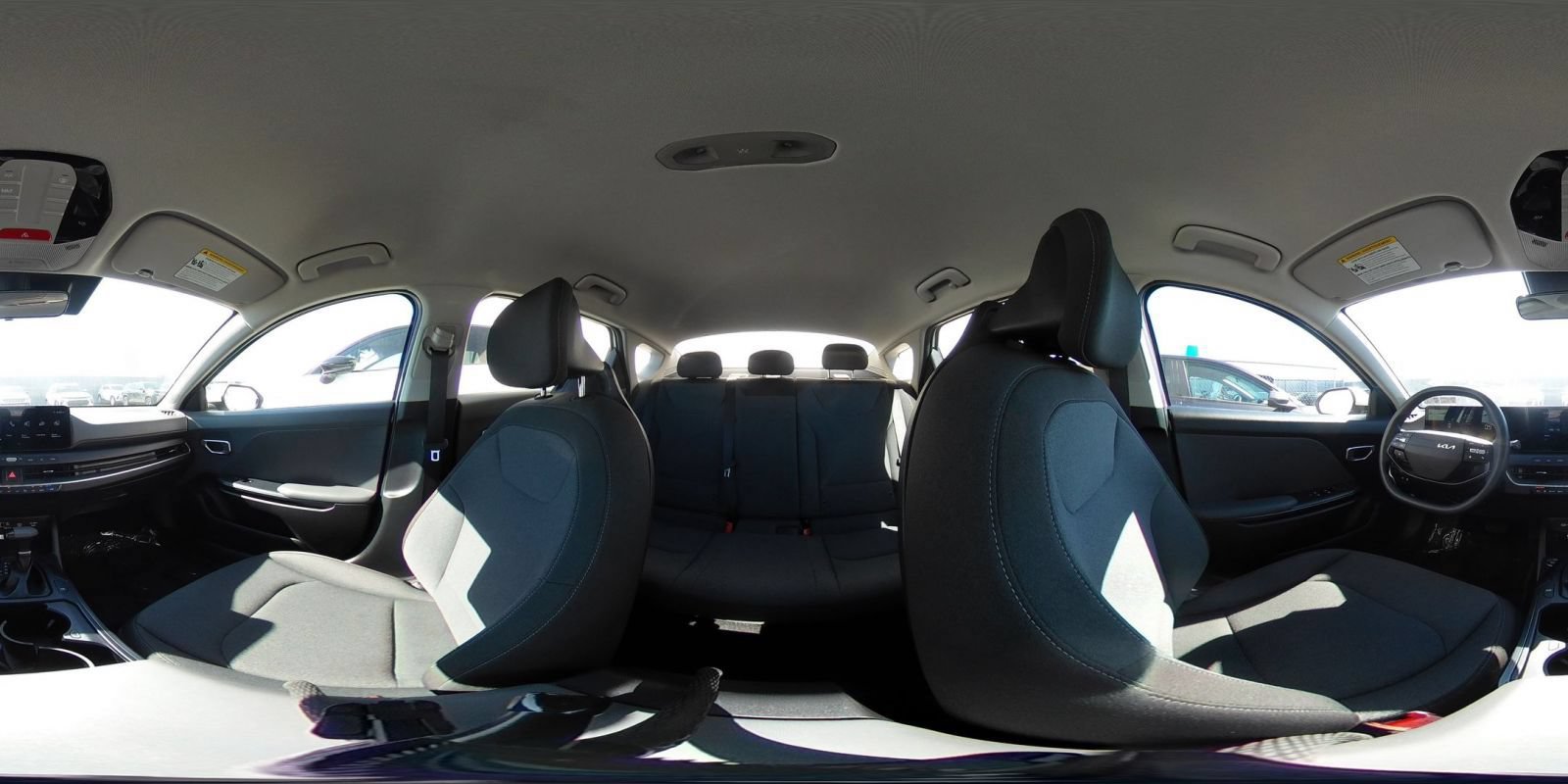 Used 2025 Kia K4 FWD image 41