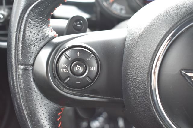 Used 2019 MINI Cooper S w/ Signature Upholstery Package image 22