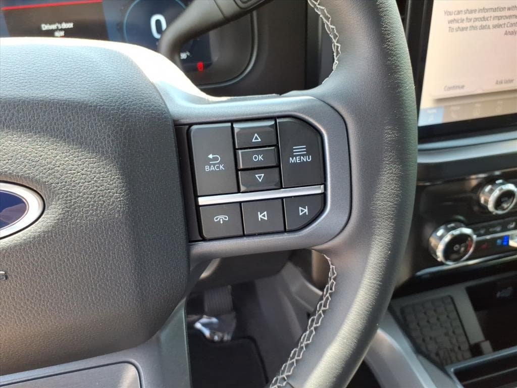 New 2026 Ford F250 Lariat AWD/4WD image 14